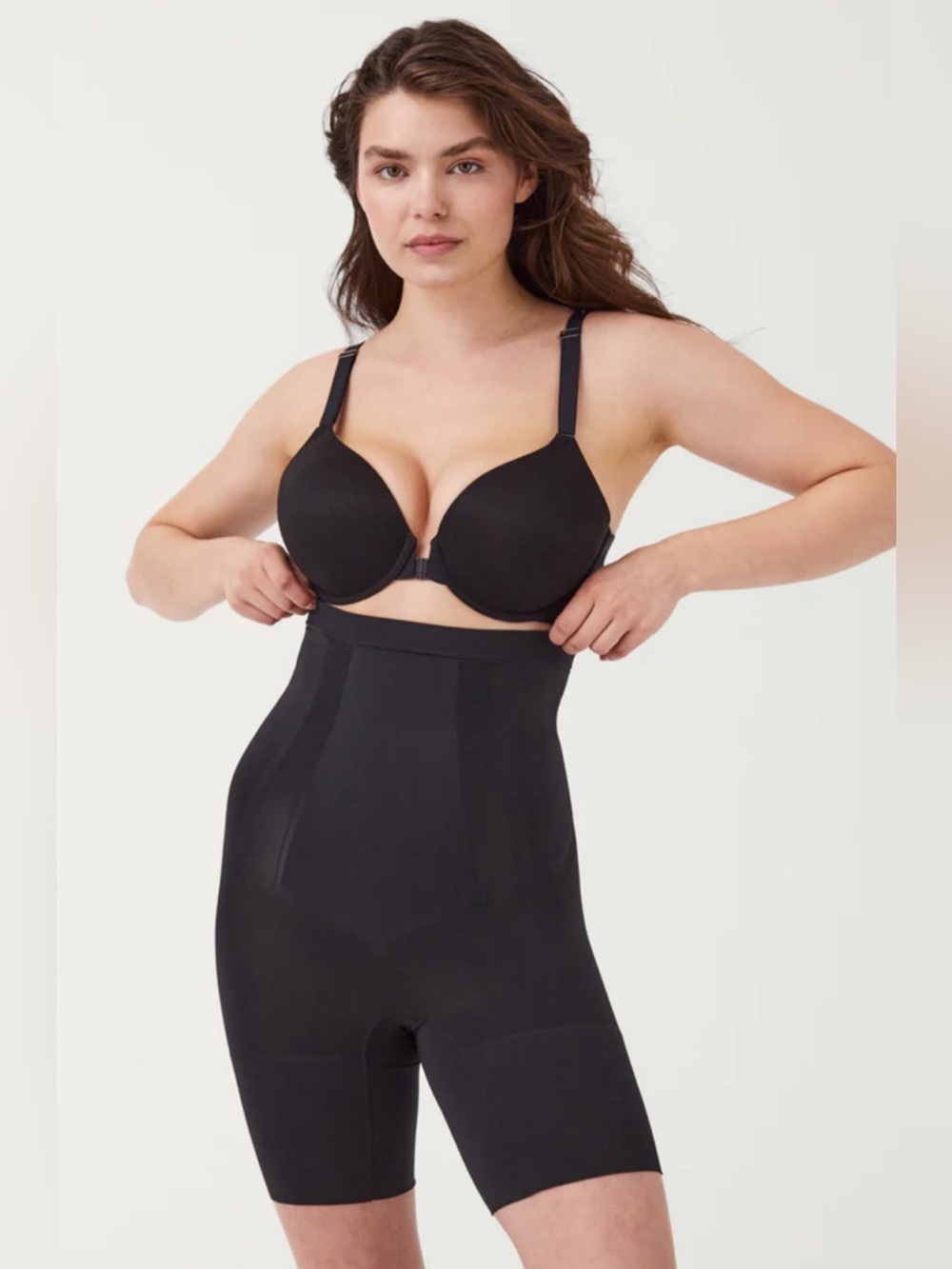 SPANX Sculpt OnCore High-Waisted Mid-Thigh Short | Black | Large | NWOT Shaper